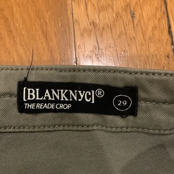 BLANKNYC Women's The Reade Crop Olive Ankle-Zip Skinny Cargo Jeans, Size 29 - Picture 6 of 8
